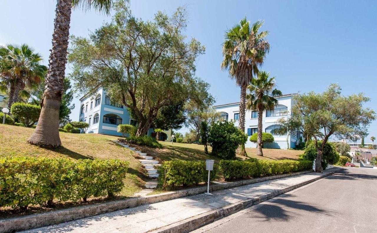 Govino Bay Luxury Beach Loft Apartment Danilia Extérieur photo