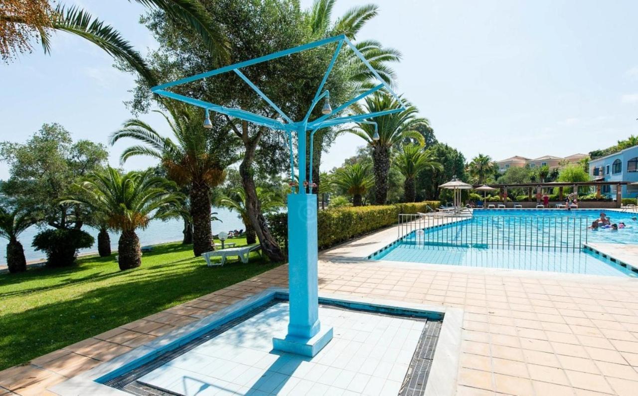 Govino Bay Luxury Beach Loft Apartment Danilia Extérieur photo